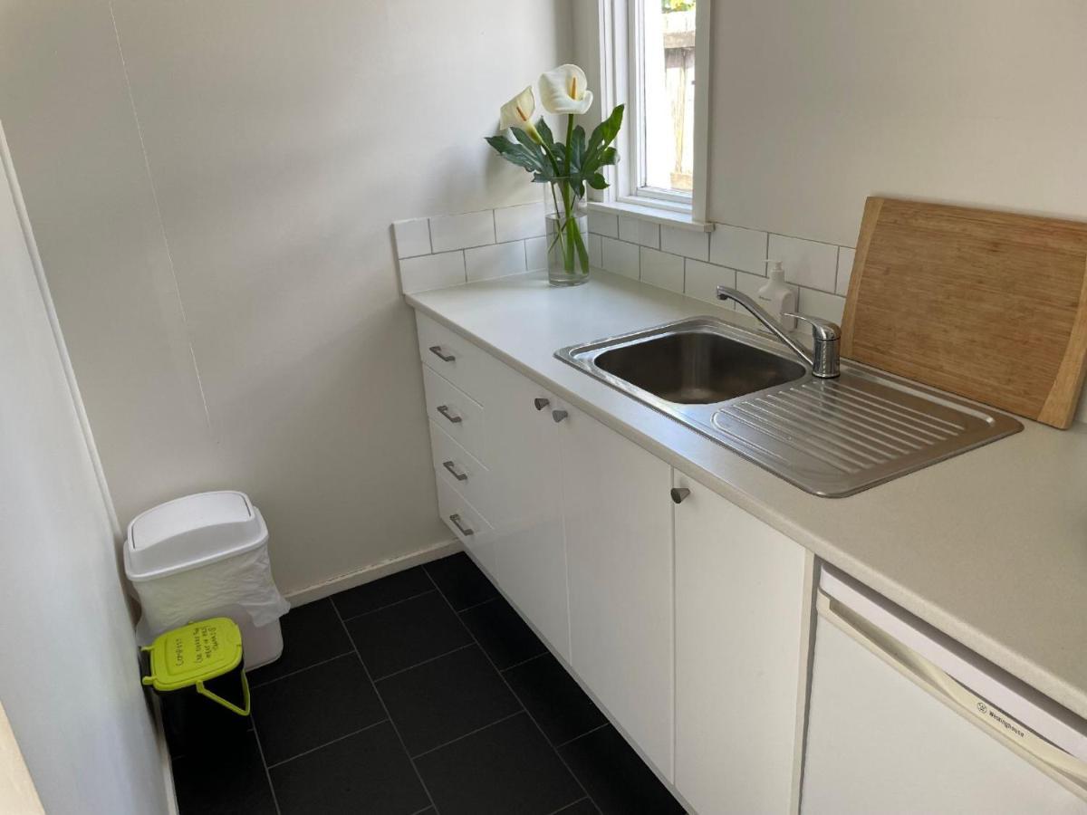 Pool House - One Bedroom Self Contained Unit Motueka Exterior foto