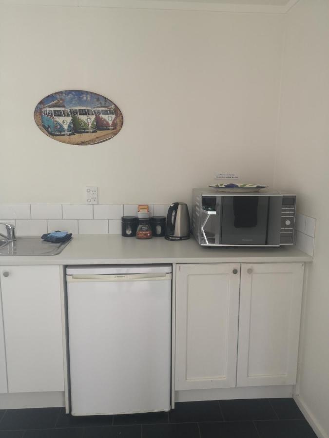Pool House - One Bedroom Self Contained Unit Motueka Exterior foto